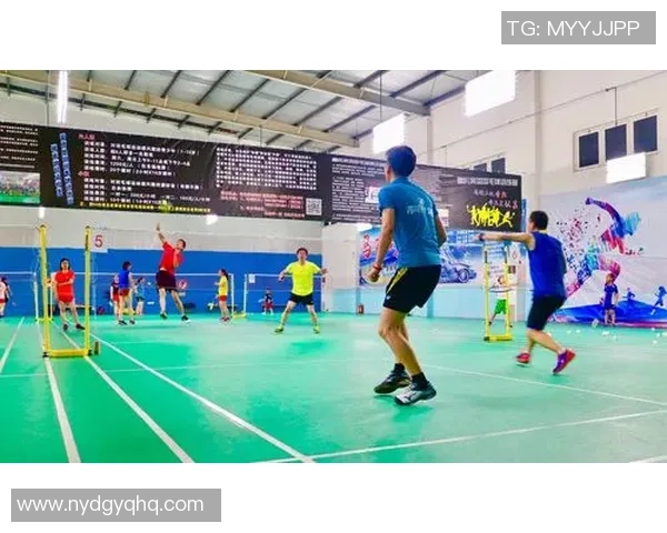 西安羽毛球队在总决赛积分榜上以75分稳居首位展现强劲实力 西安羽毛球队在总决赛积分榜上以75分稳居首位展现强劲实力