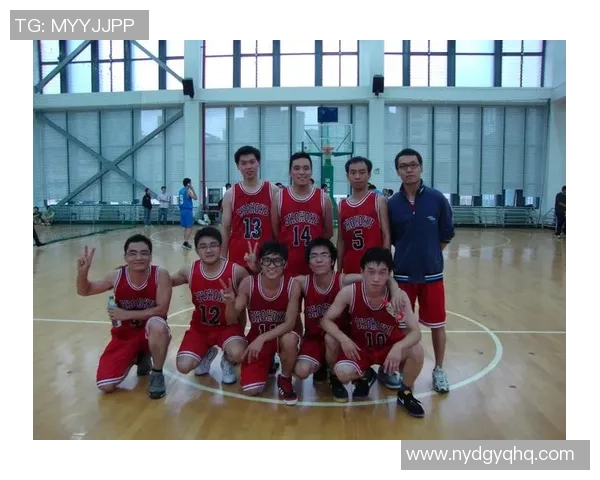 深圳篮球队在耐力排行榜中荣登第四名展现出强大实力与潜力 深圳篮球队在耐力排行榜中荣登第四名展现出强大实力与潜力